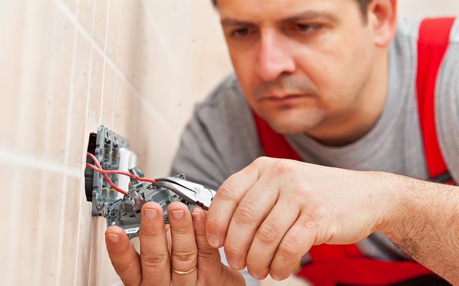 dépannage électricien Domont